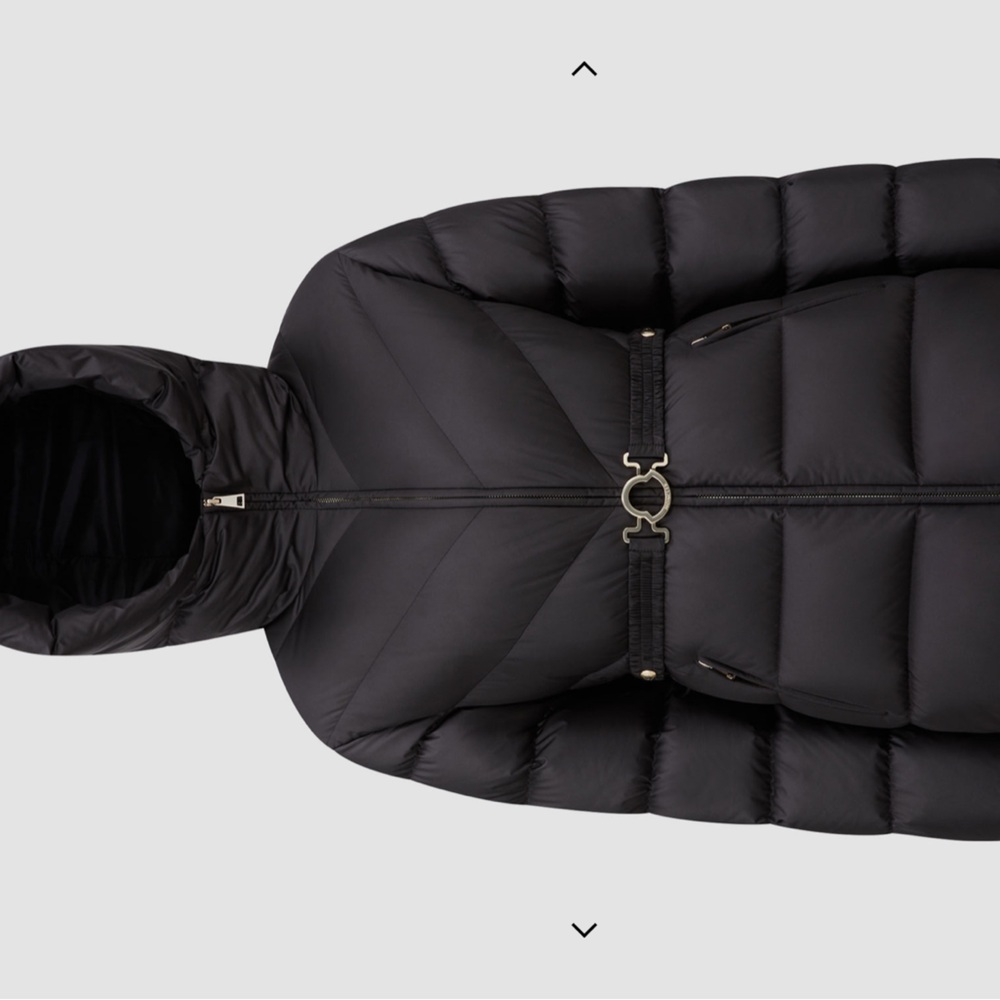 Brand new women’s moncler